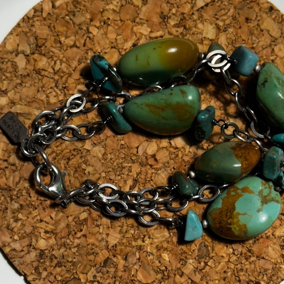 Turquoise and sterling silver bracelet - Picture 9 of 9